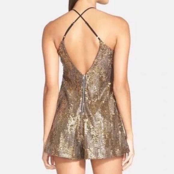 [ASTR] Gold Sequin Romper - XS - Picture 2 of 4